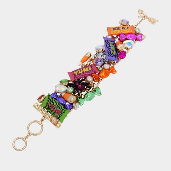 Betsey Johnson Jewelry - NWT ⚜️🍭⚜️ BETSEY JOHNSON GHOUL FRIENDS CANDY TOGGLE BRACELET MULTI